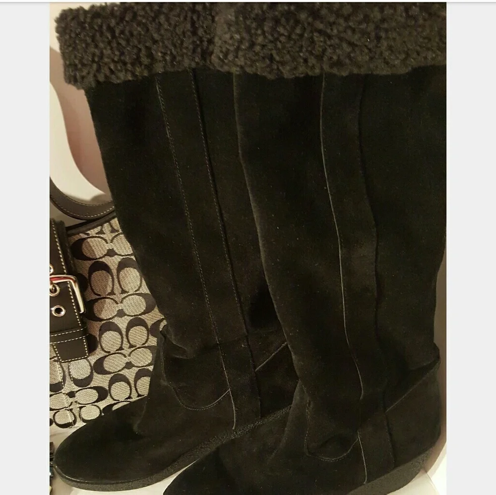 LOFT Ann Taylor Tall Wedge Suede Boots size 8.5 M - Picture 2 of 6